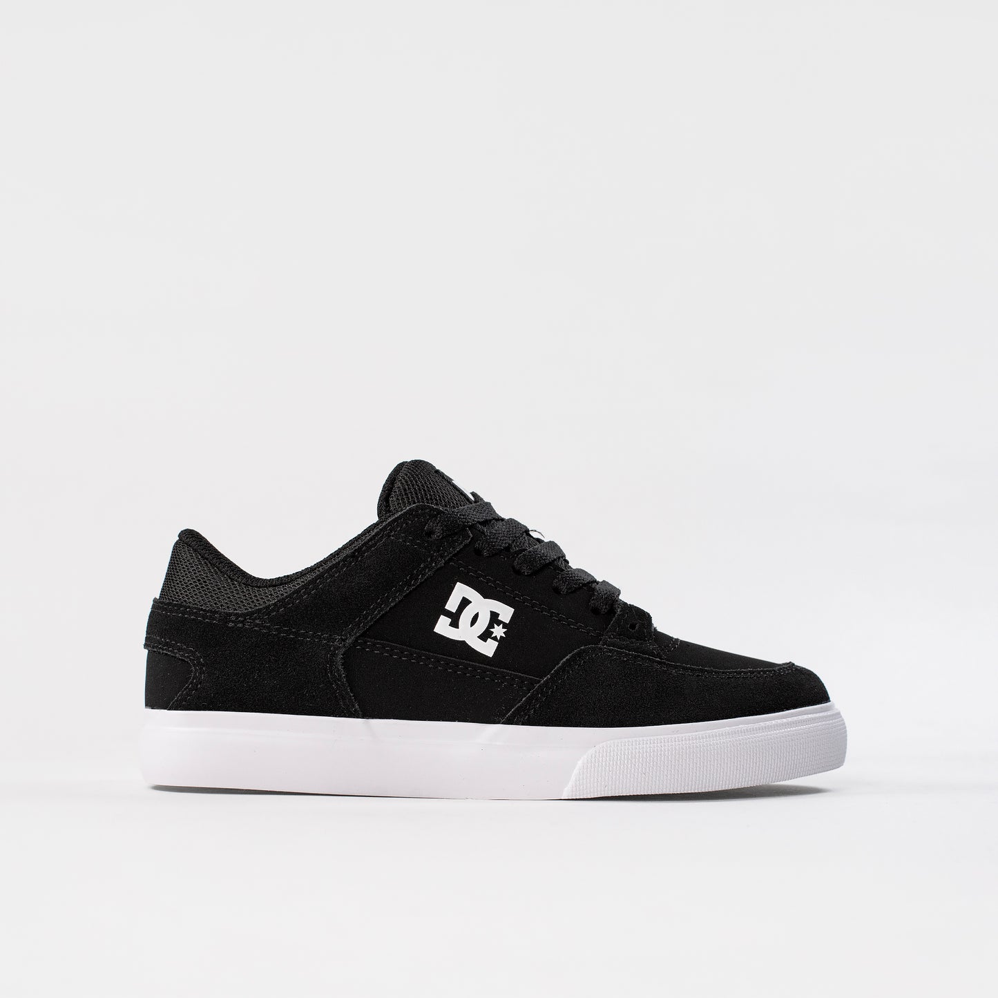 Side Image of the DC Onyx Kids Shoes - Black/ White, available at Prime Delux Store, Plymouth, Devon, UK.