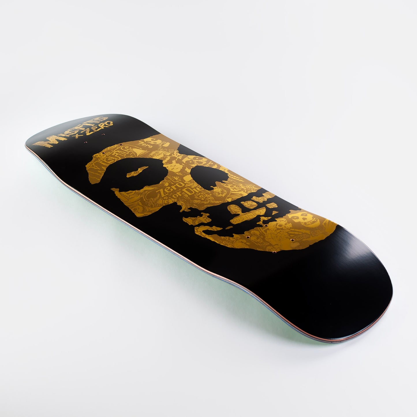 Zero x Misfits 9.25" Fiend Skull Collage Gold Foil Deck - Gold - Prime Delux Store